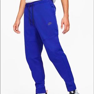 NEW NIKE MENS PANTS SPORTSWEAR SIZE M